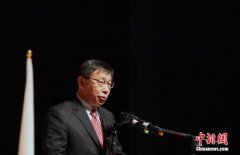 澳门金沙官网台北市研考会民调：柯文哲施政满意度半年内降8%