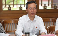 澳门金沙网站在今年8月份召开的暑期全校干部会上